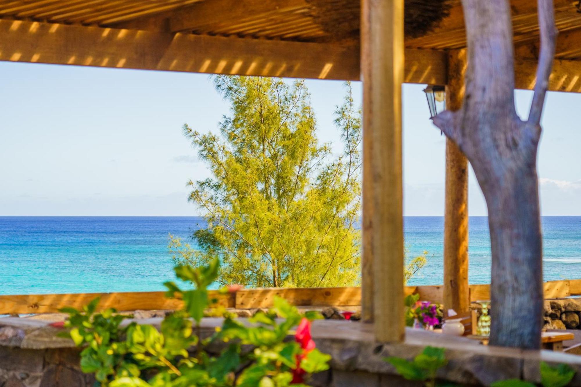 Matariki Sunset Apart Hotel Ханга Роа Екстериор снимка