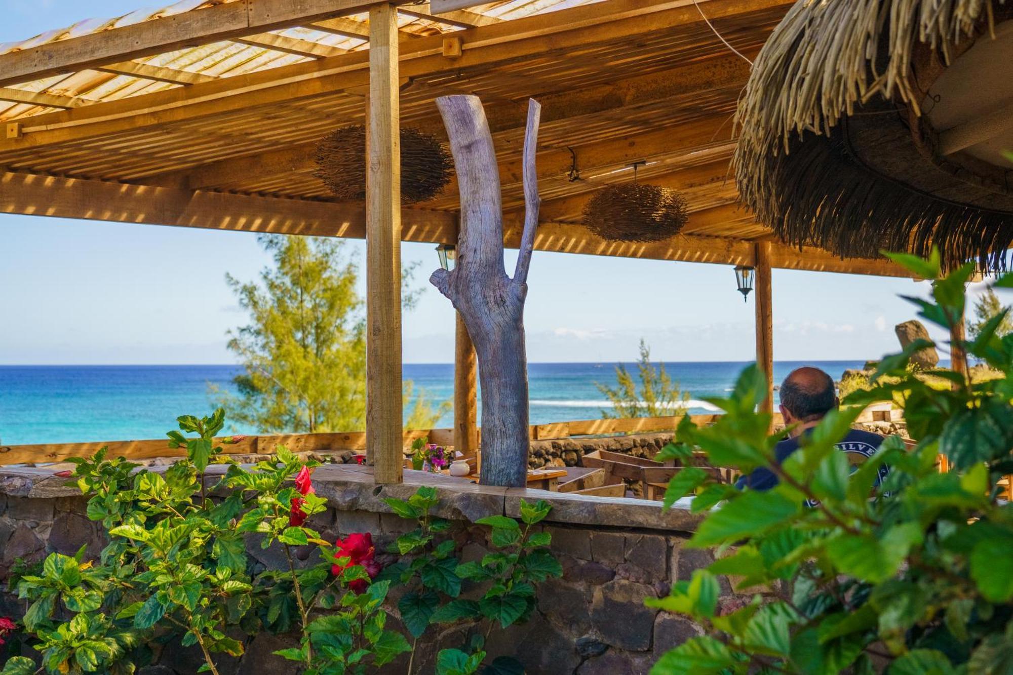 Matariki Sunset Apart Hotel Ханга Роа Екстериор снимка
